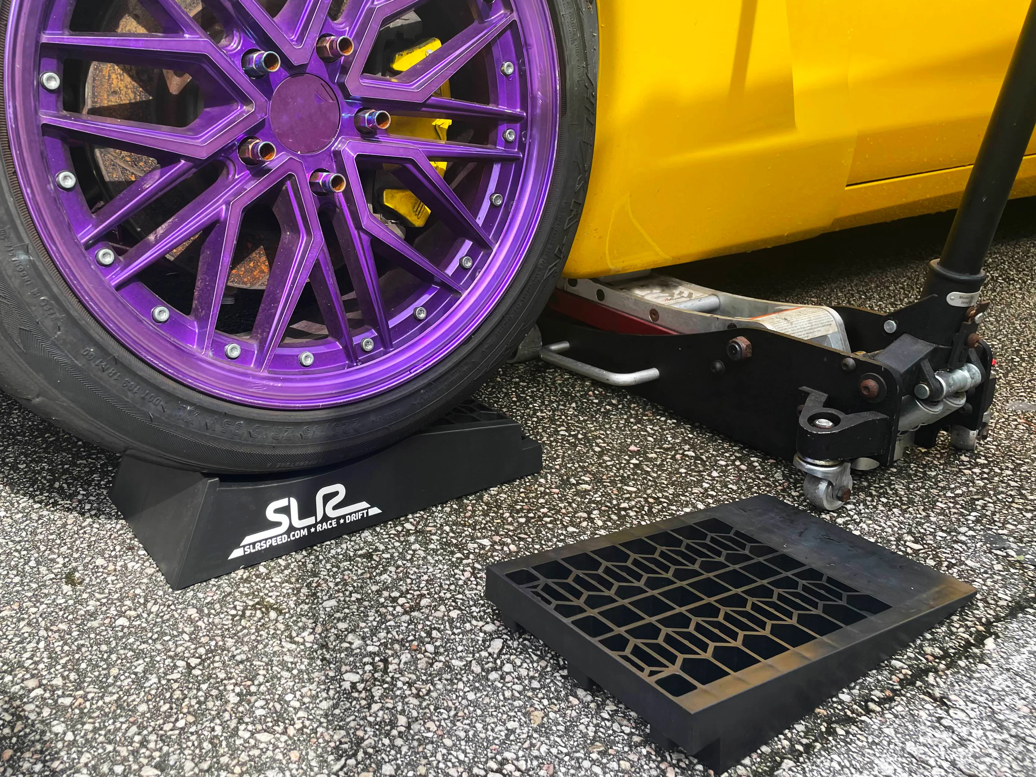 SLR Low Profile Race Ramps for 350Z - Split-Style for Easy Jacking - Image 6